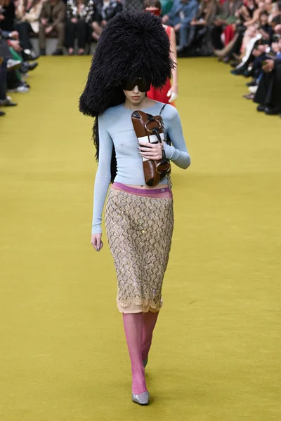 Look 21